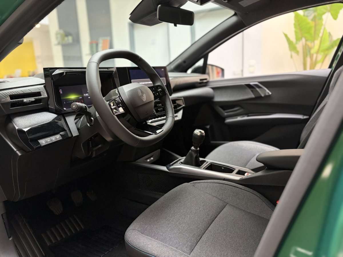 Fahrzeugbild eines Renault Clio