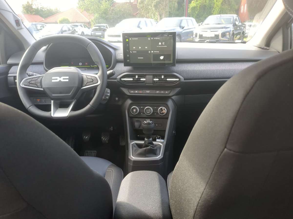 Fahrzeugbild eines Dacia Sandero