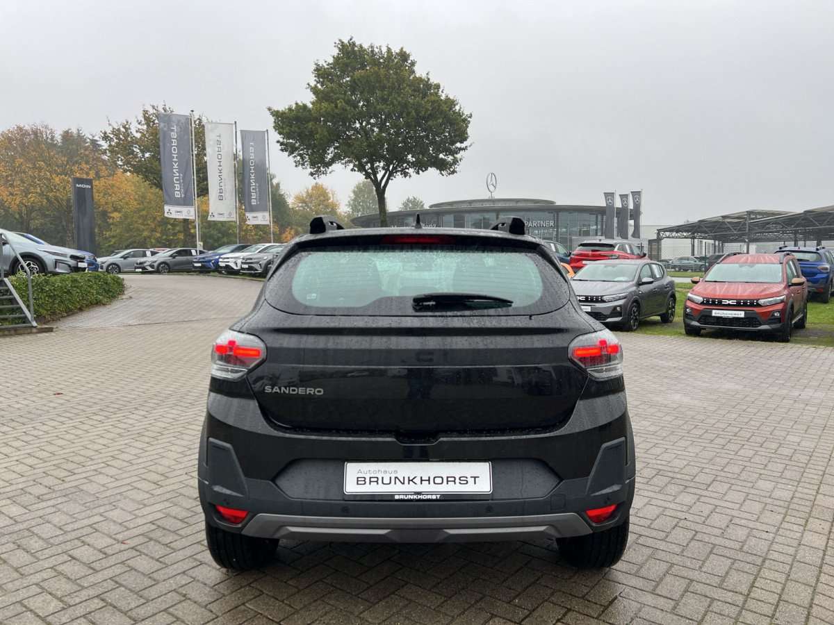 Fahrzeugbild eines Dacia Sandero