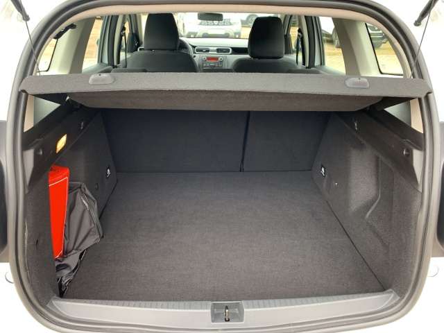 Fahrzeugbild eines Dacia Duster