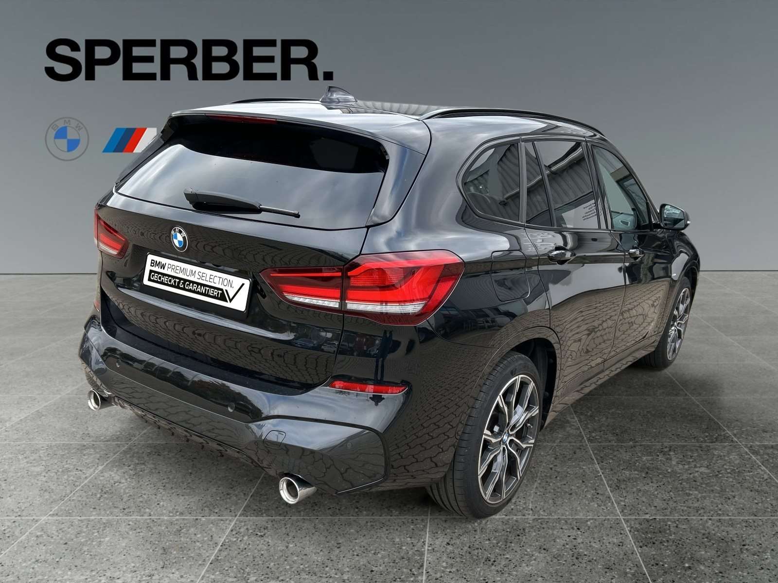 Fahrzeugbild eines BMW X1