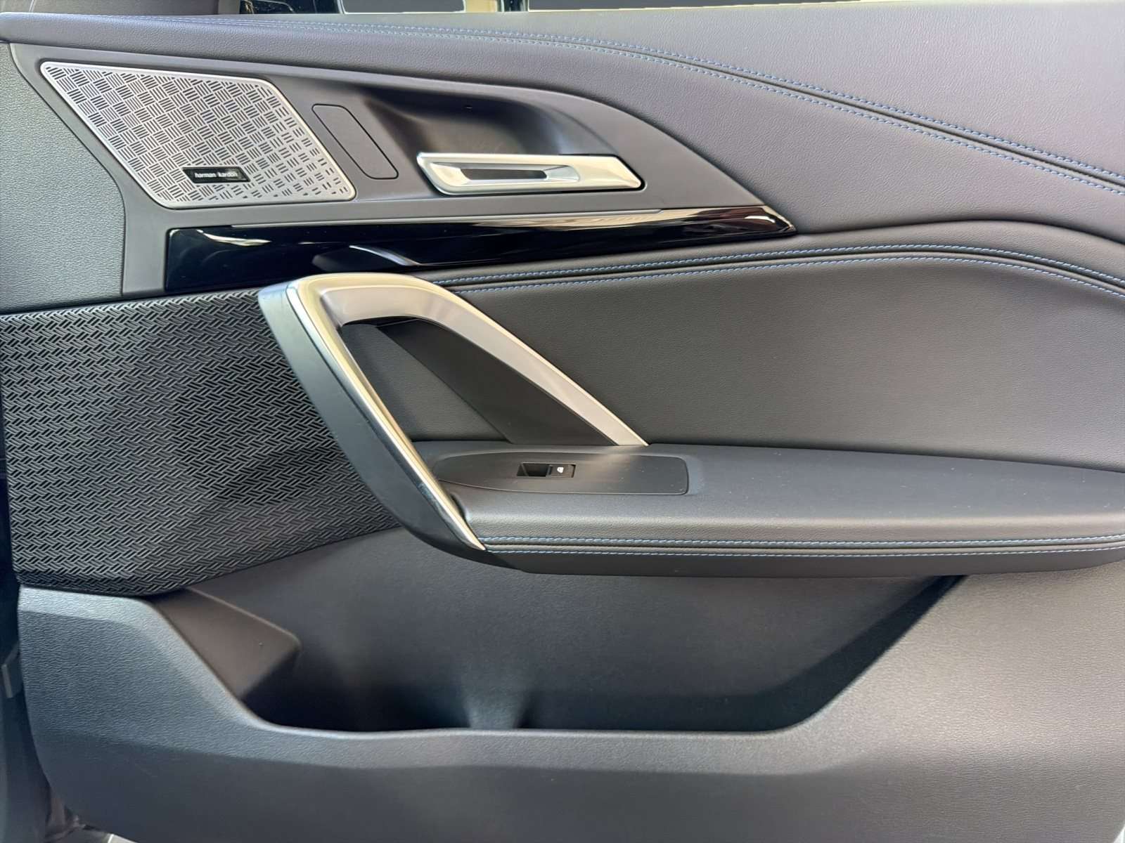Fahrzeugbild eines BMW X1