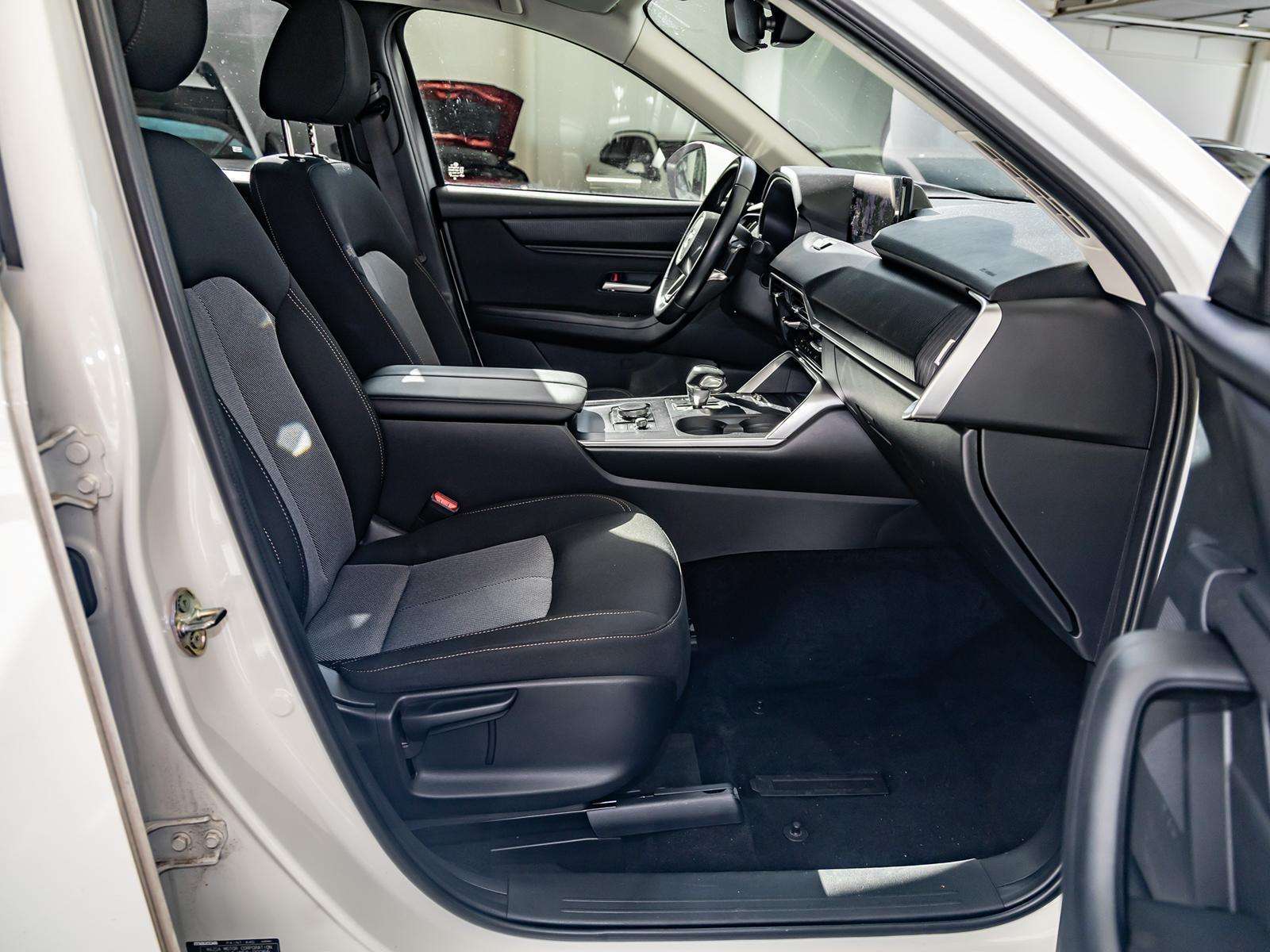 Fahrzeugbild eines Mazda CX-60