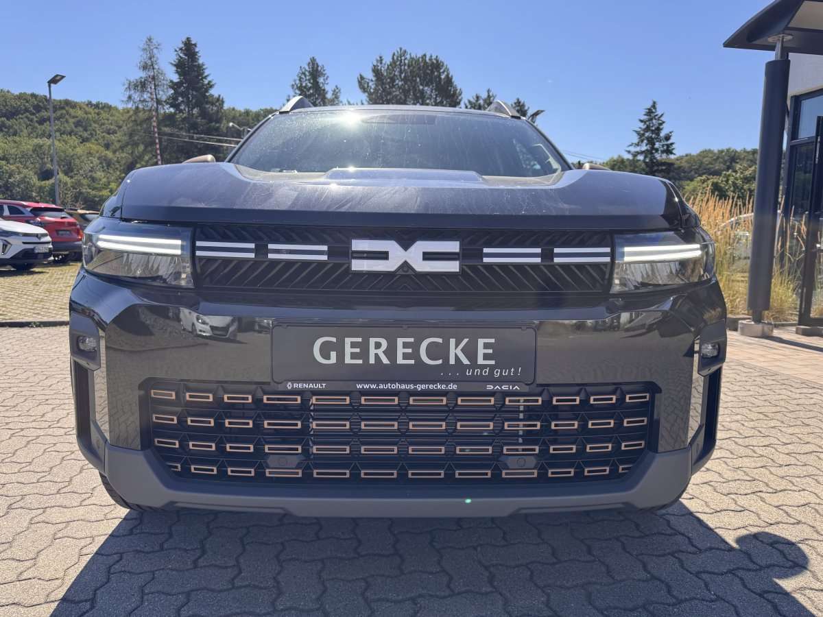 Fahrzeugbild eines Dacia Bigster