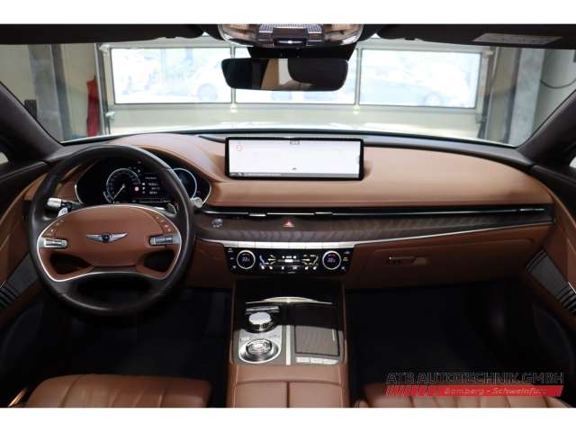 Fahrzeugbild eines Genesis G80
