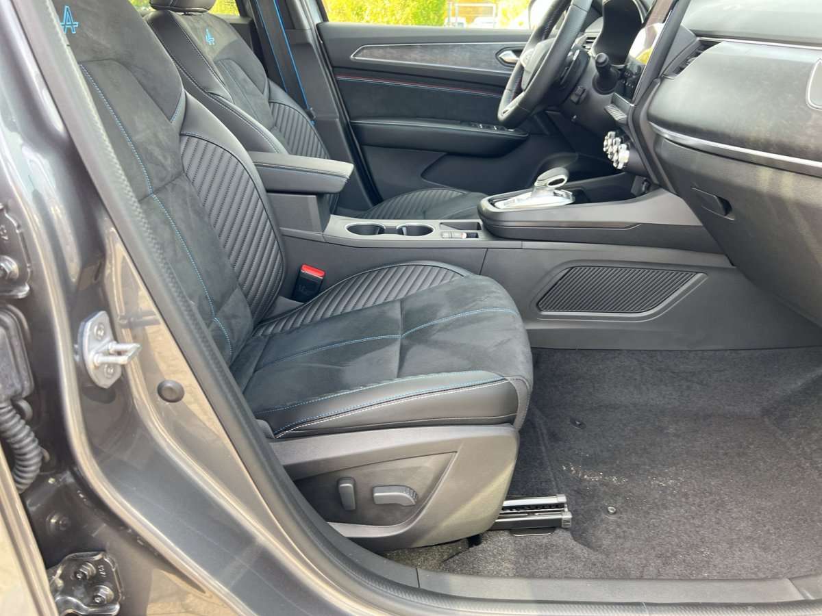 Fahrzeugbild eines Renault Arkana