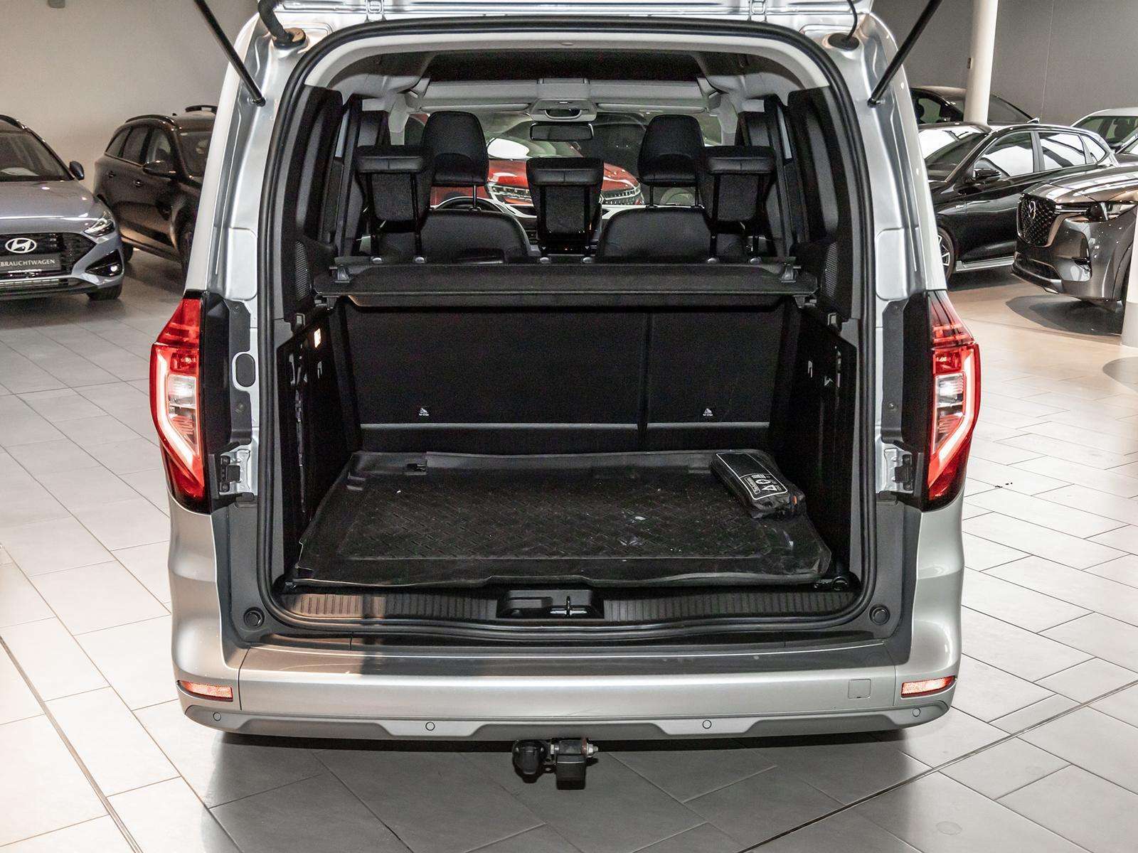 Fahrzeugbild eines Nissan Townstar