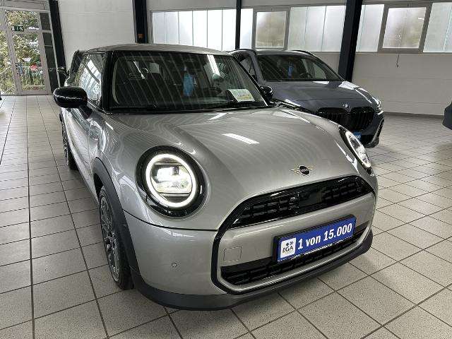Fahrzeugbild eines MINI COOPER