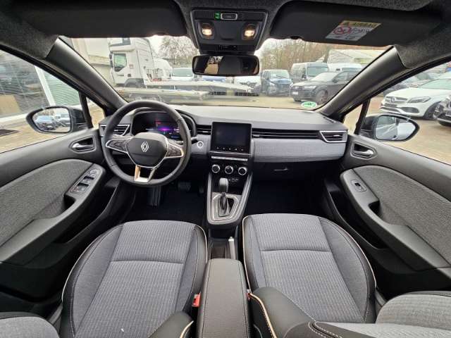 Fahrzeugbild eines Renault Clio