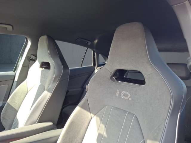 Fahrzeugbild eines Volkswagen ID.5