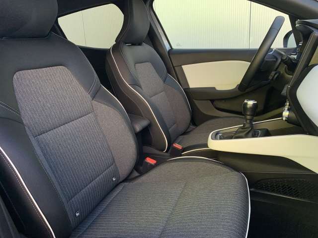 Fahrzeugbild eines Renault Clio