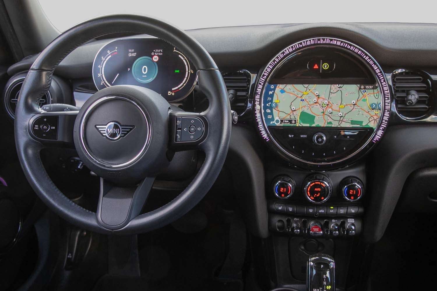 Fahrzeugbild eines MINI COOPER