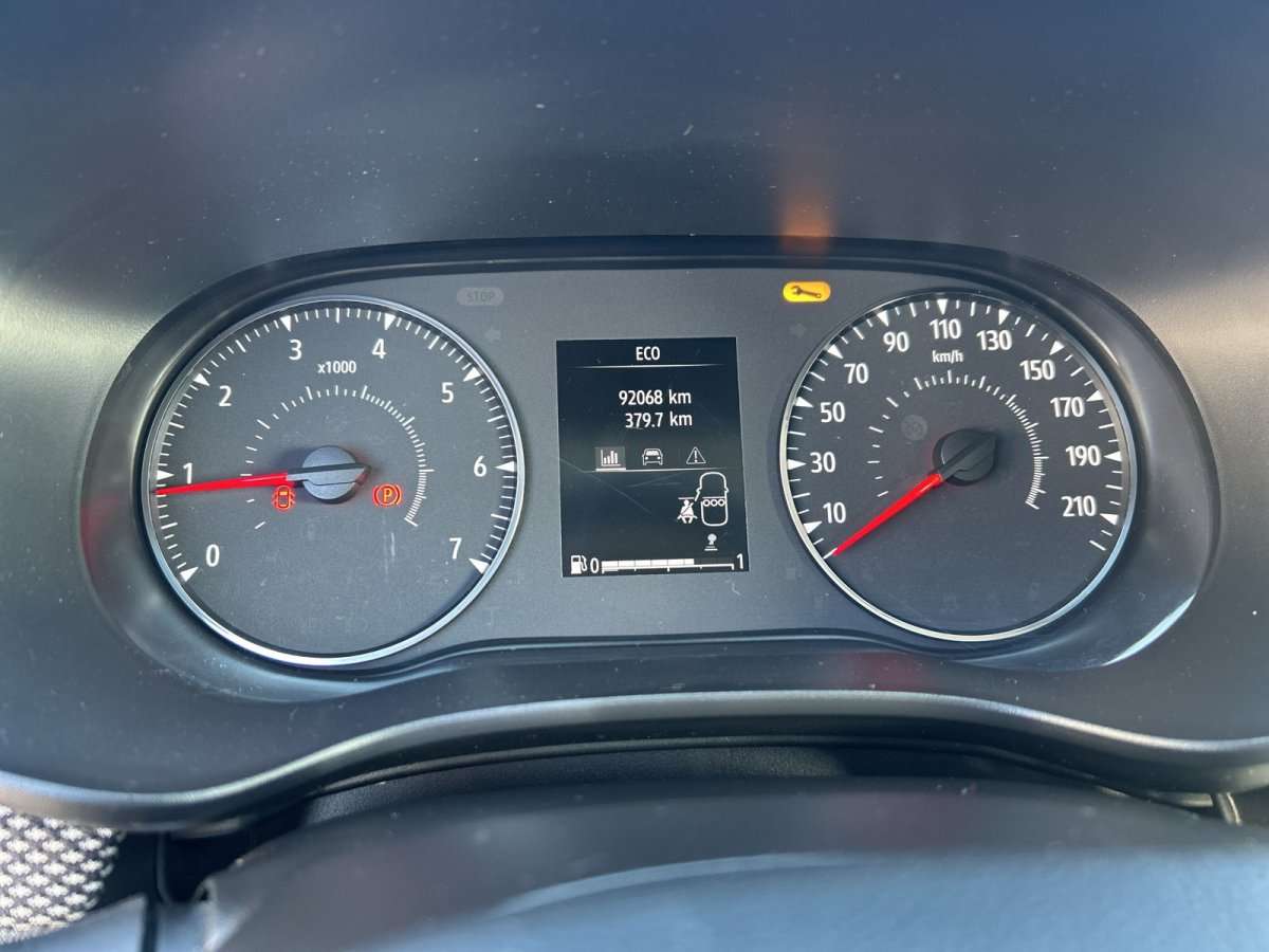 Fahrzeugbild eines Dacia Sandero