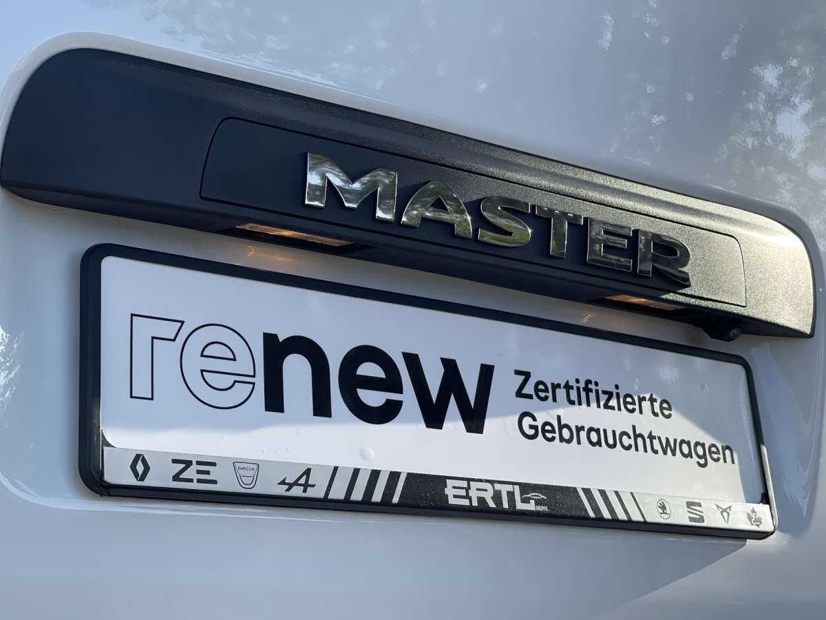 Fahrzeugbild eines Renault Master