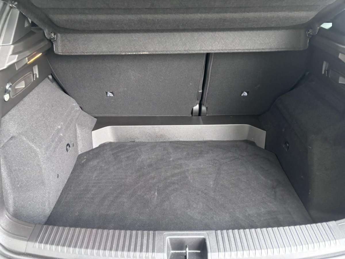 Fahrzeugbild eines Renault Austral