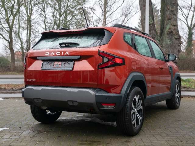 Fahrzeugbild eines Dacia Duster