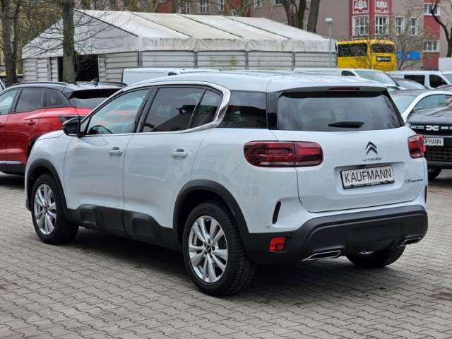 Fahrzeugbild eines Dacia Jogger