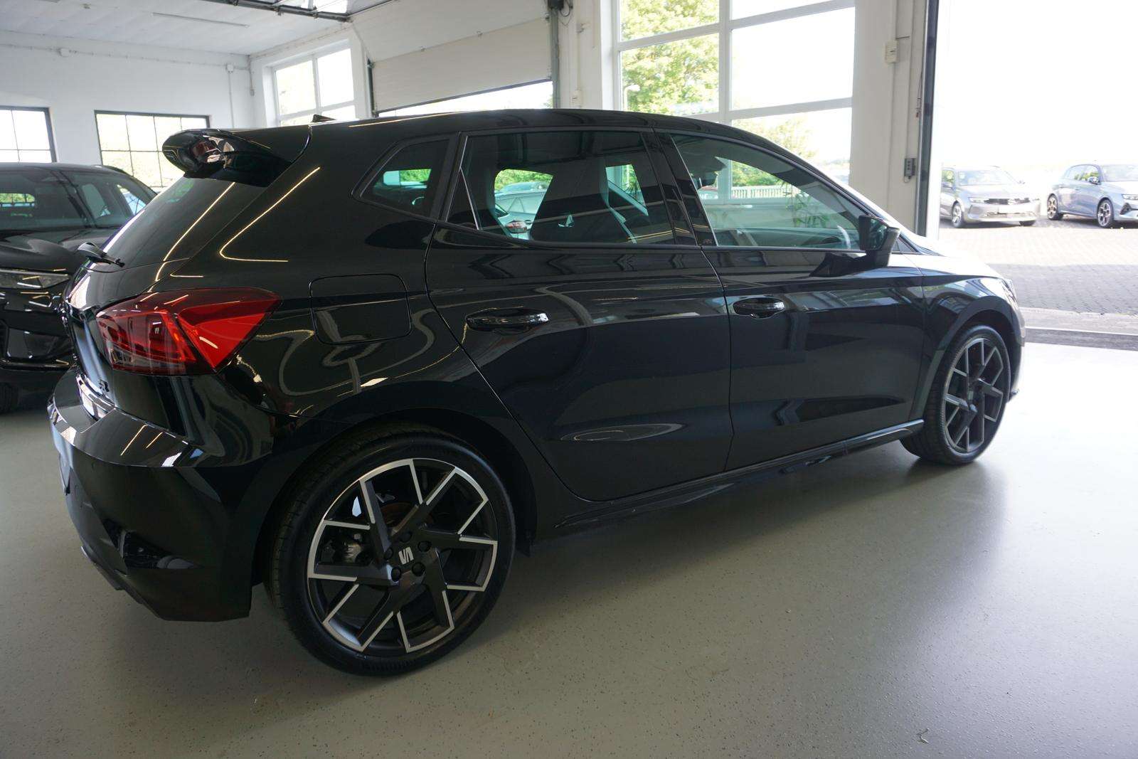 Fahrzeugbild eines SEAT Ibiza