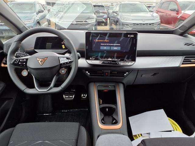 Fahrzeugbild eines CUPRA Born