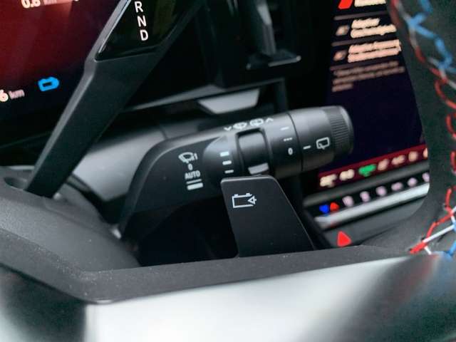 Fahrzeugbild eines Renault Scenic E-TECH