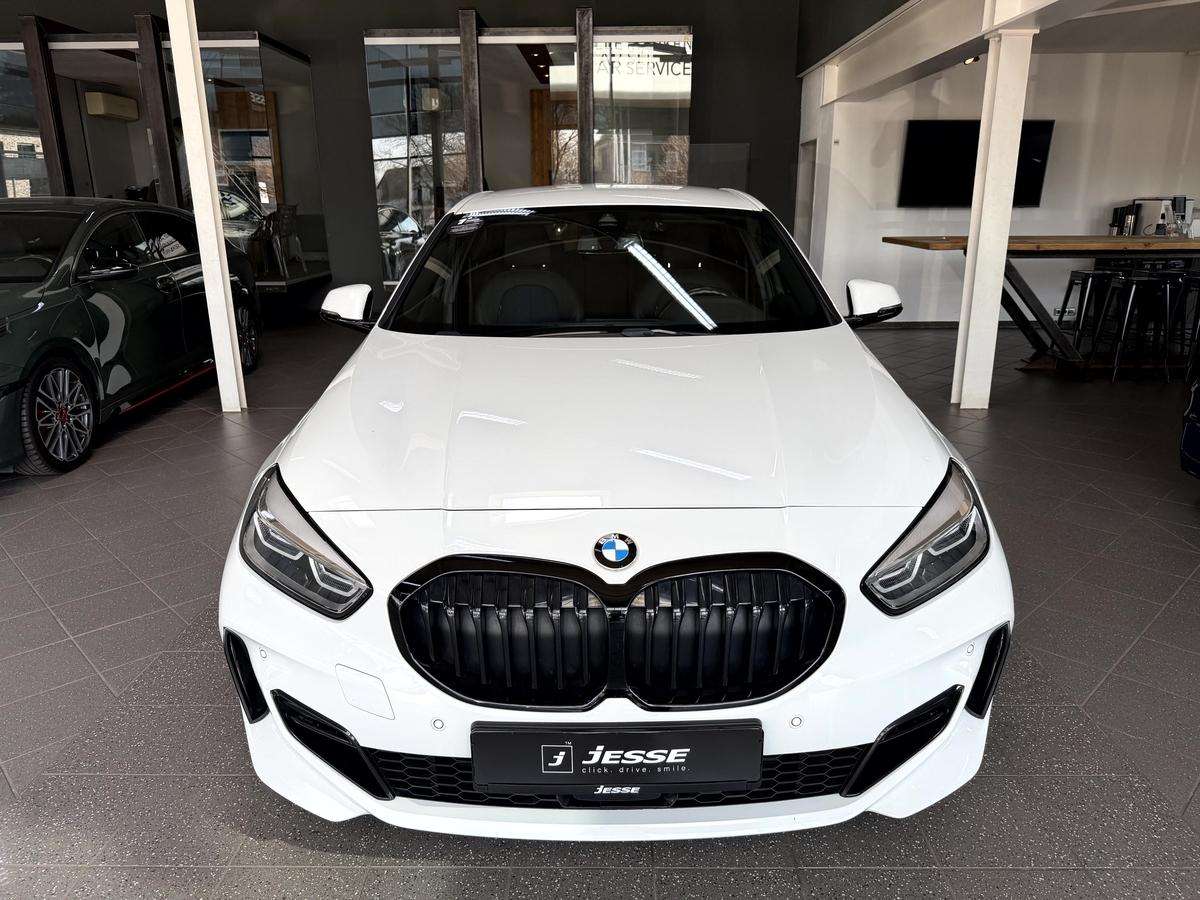 Fahrzeugbild eines BMW 1er-Reihe