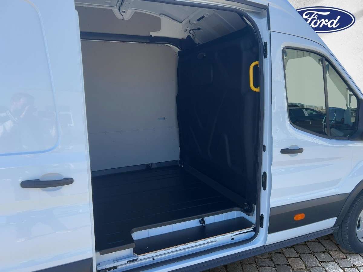 Fahrzeugbild eines Ford Transit