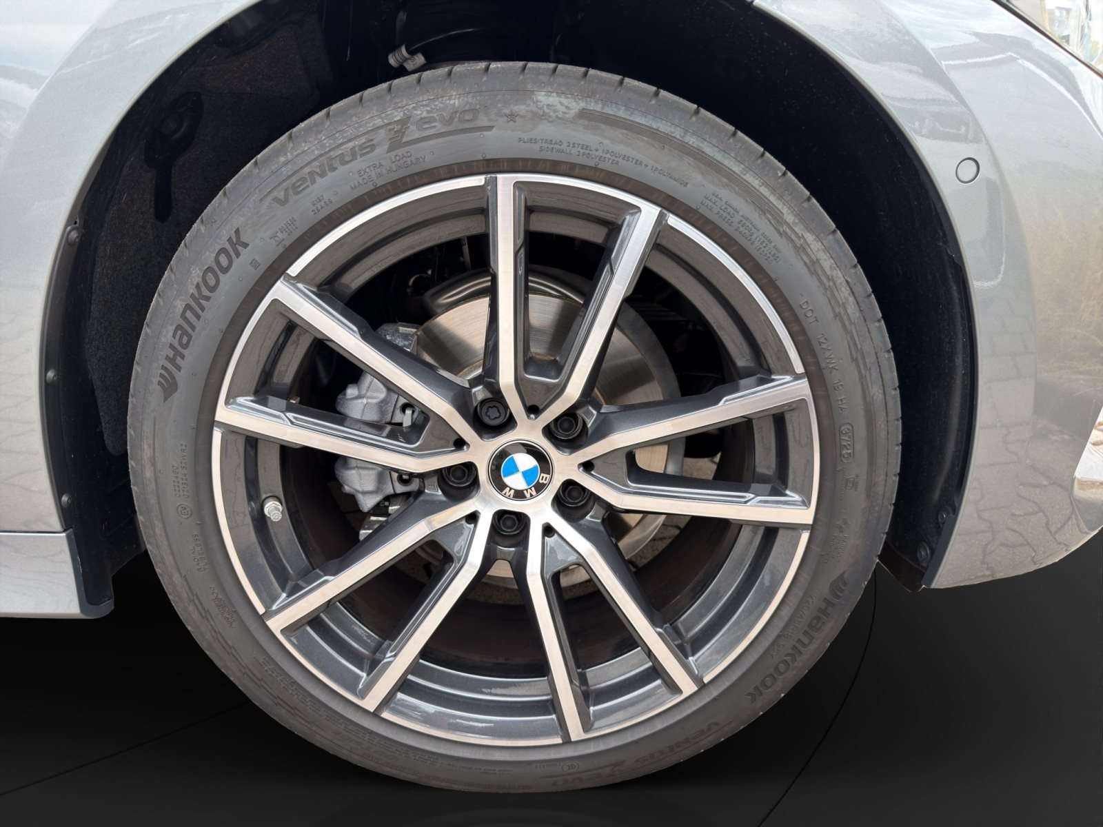 Fahrzeugbild eines BMW 3er-Reihe