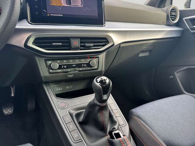 Fahrzeugbild eines SEAT Ibiza