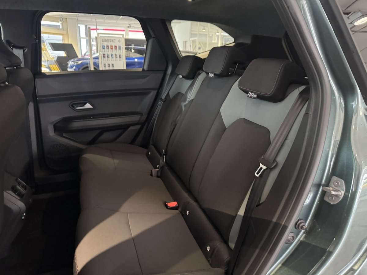 Fahrzeugbild eines Dacia Bigster