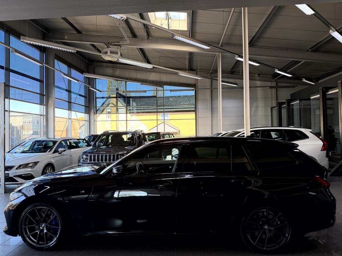 Fahrzeugbild eines BMW 3er-Reihe