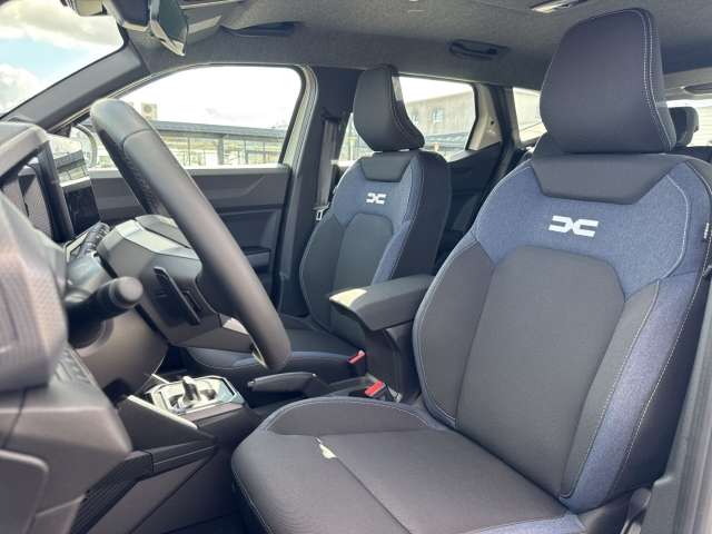 Fahrzeugbild eines Dacia Duster
