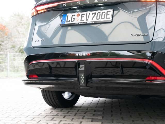 Fahrzeugbild eines Nissan Ariya