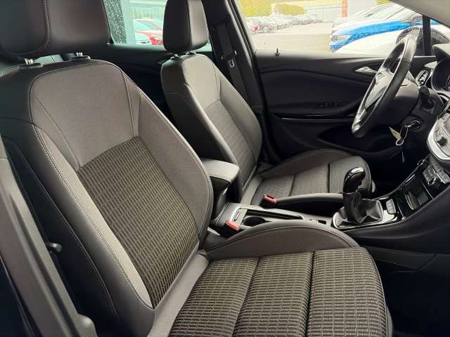 Fahrzeugbild eines Opel Astra