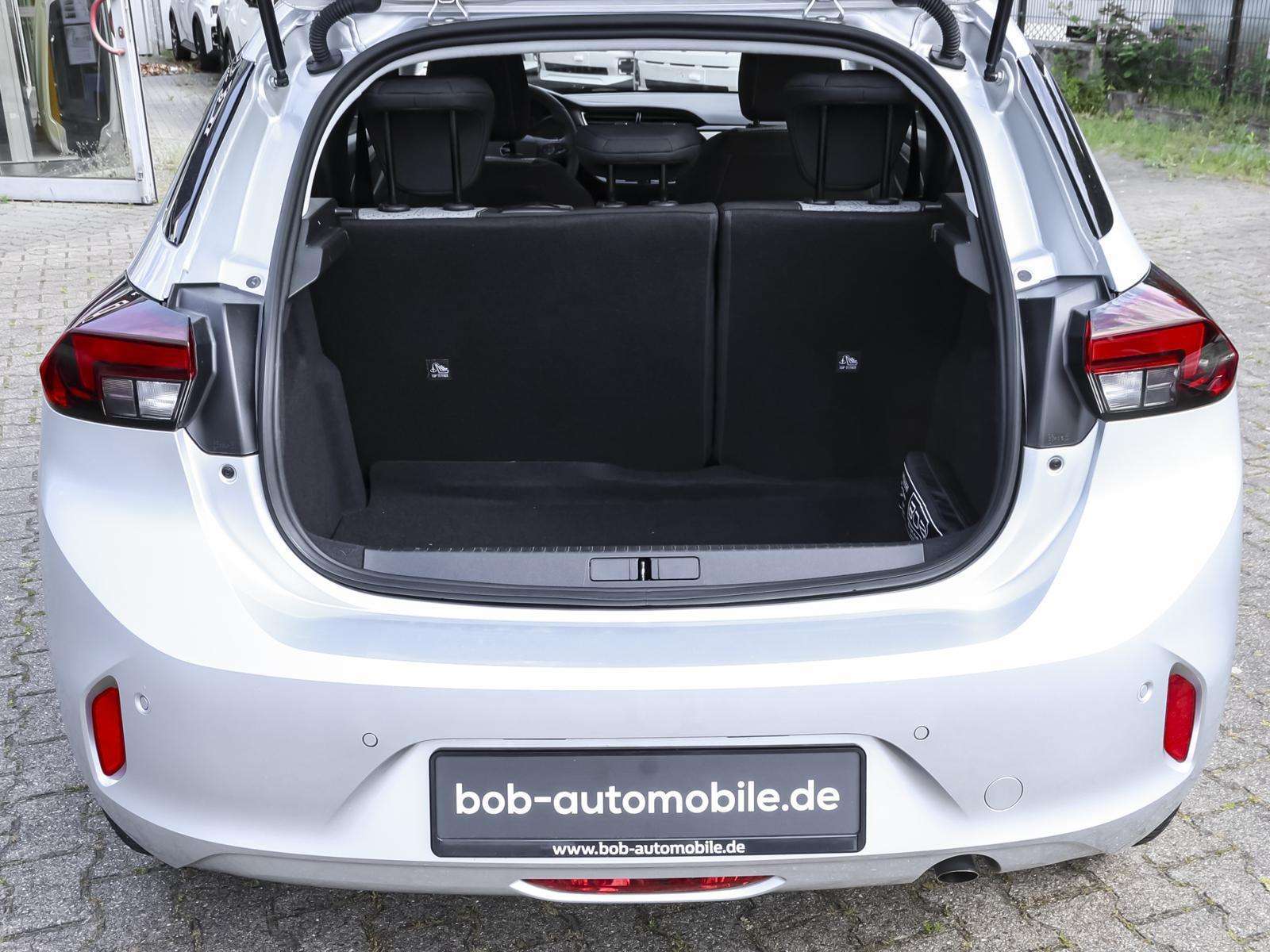 Fahrzeugbild eines Opel Corsa