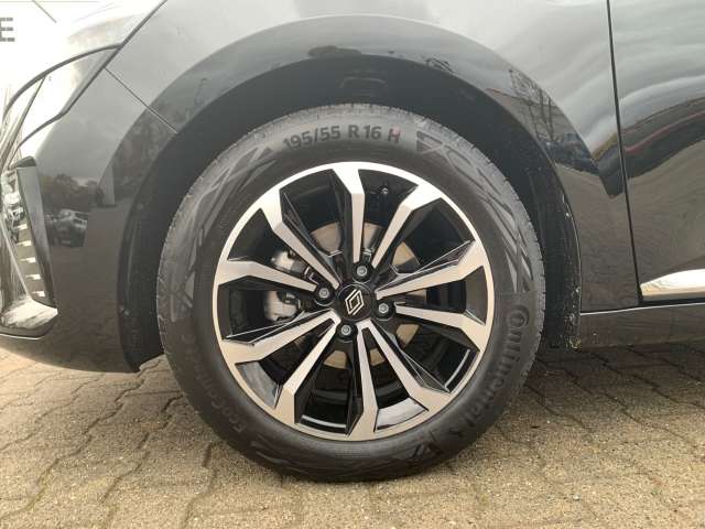 Fahrzeugbild eines Renault Clio