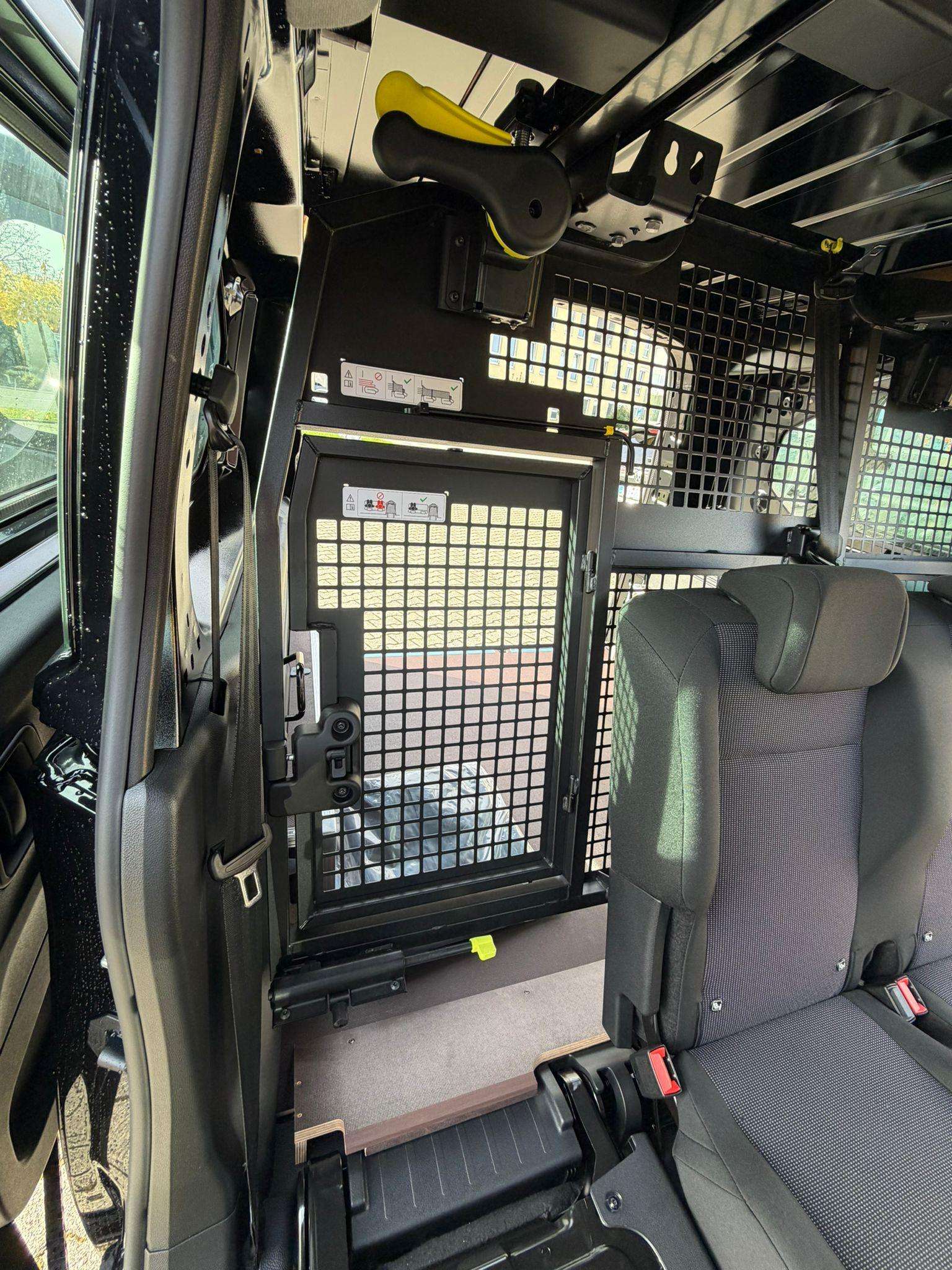 Fahrzeugbild eines Opel Combo