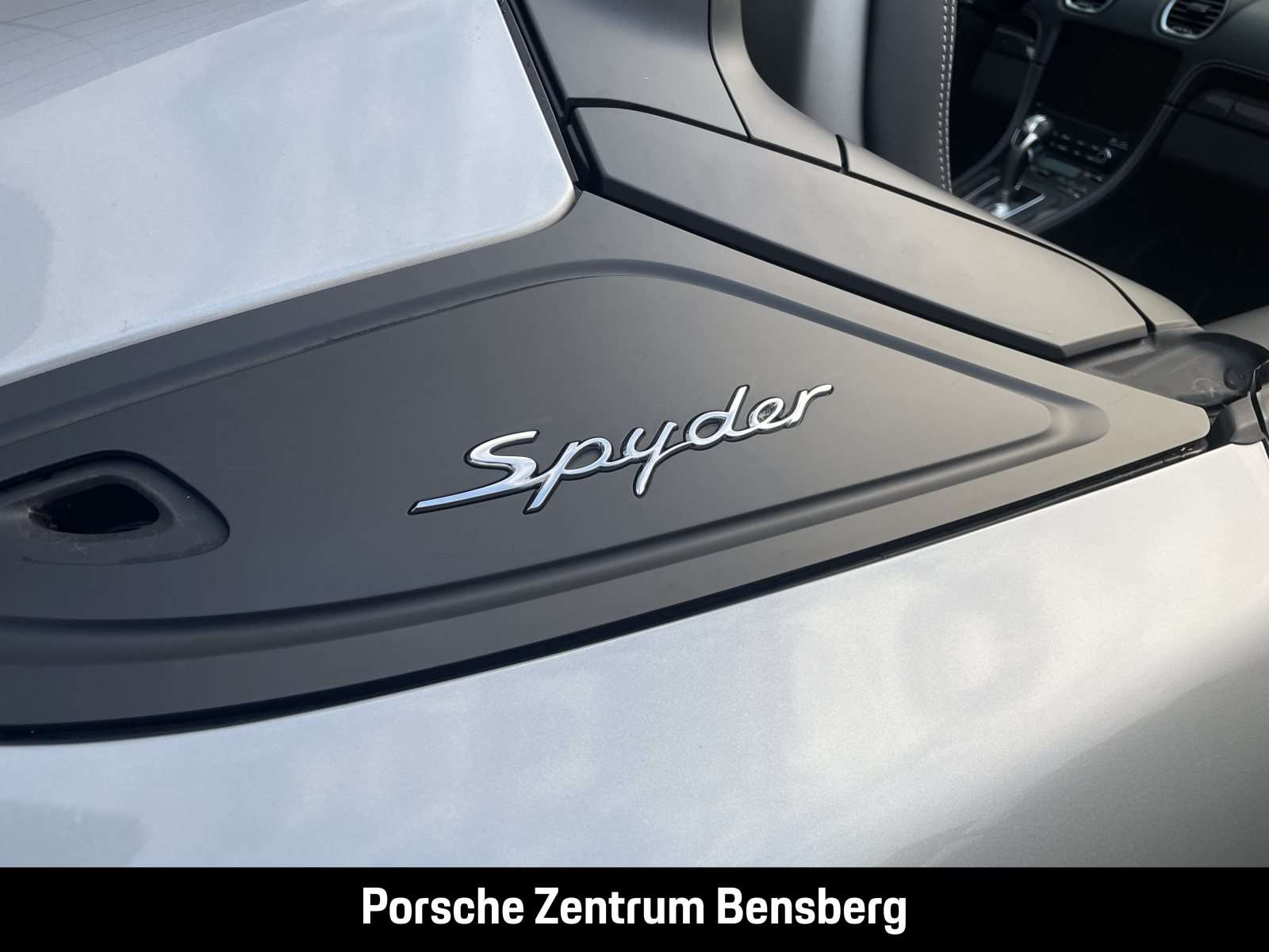 Fahrzeugbild eines Porsche Cayman