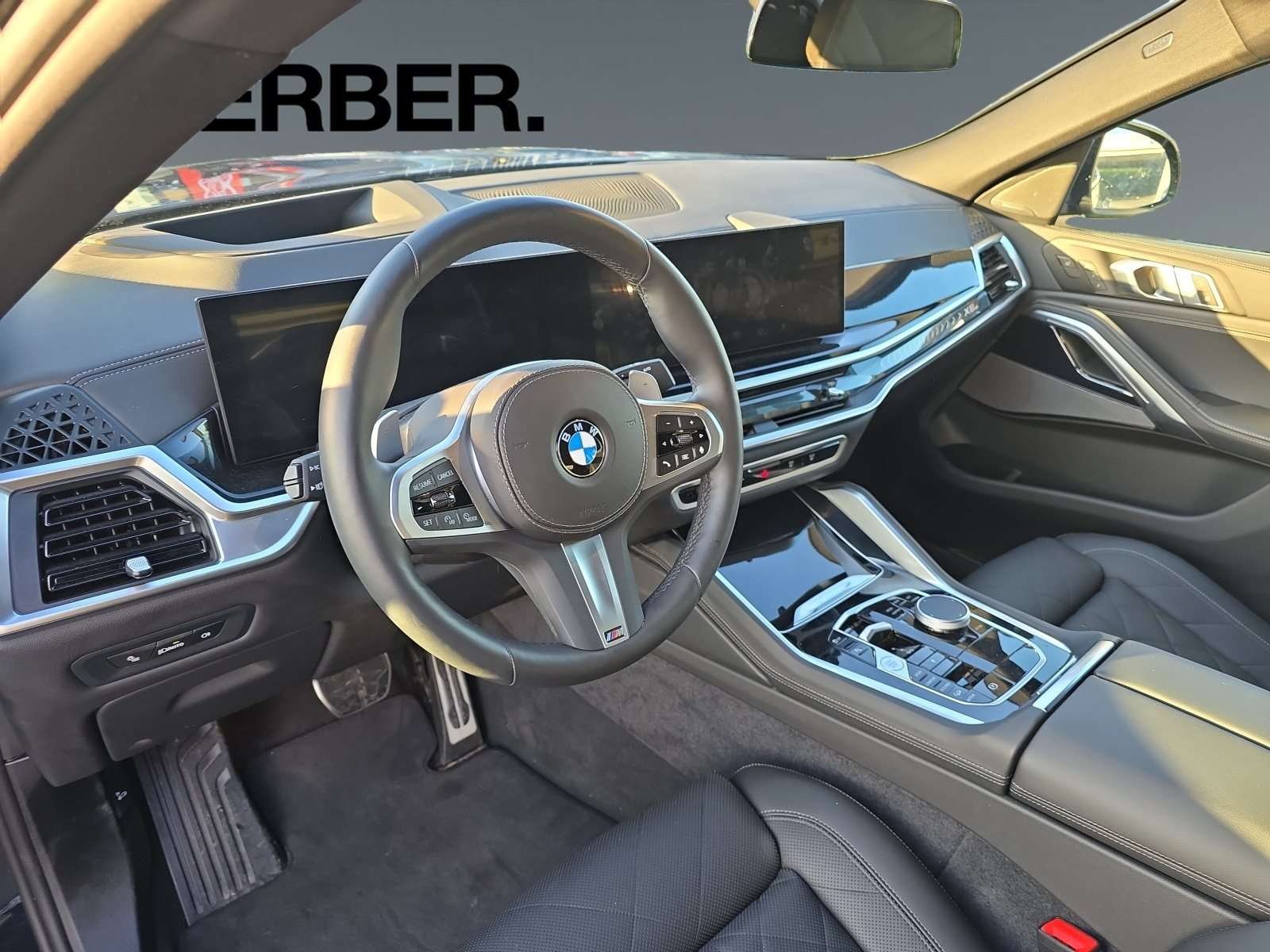 Fahrzeugbild eines BMW X6