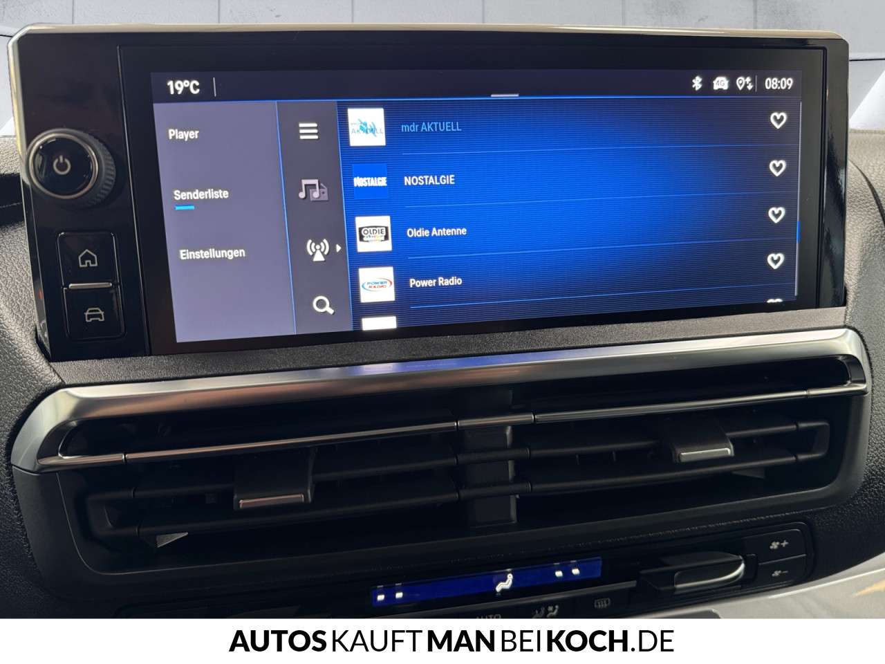 Fahrzeugbild eines Opel Zafira