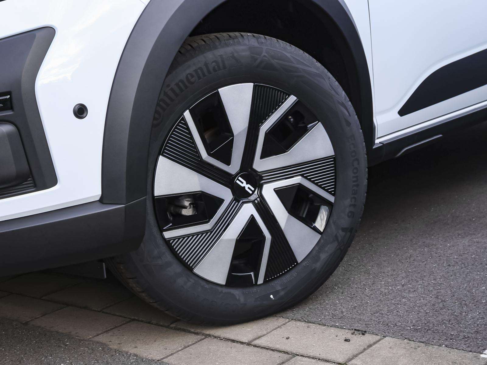 Fahrzeugbild eines Dacia Sandero