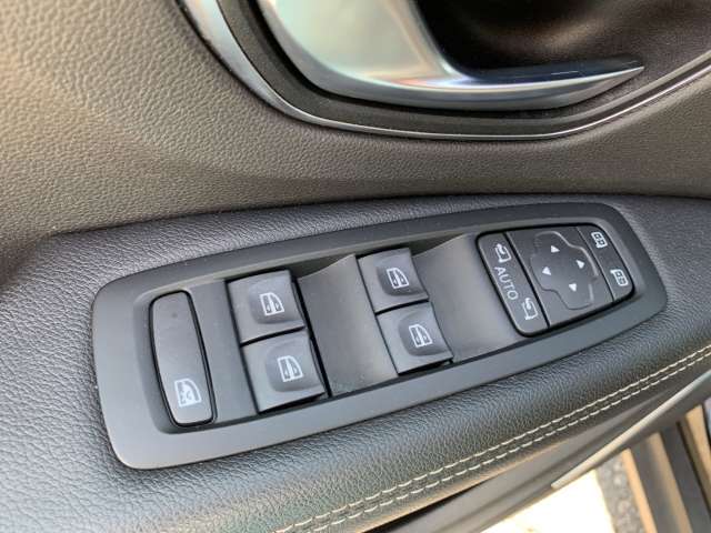 Fahrzeugbild eines Renault Grand Scénic