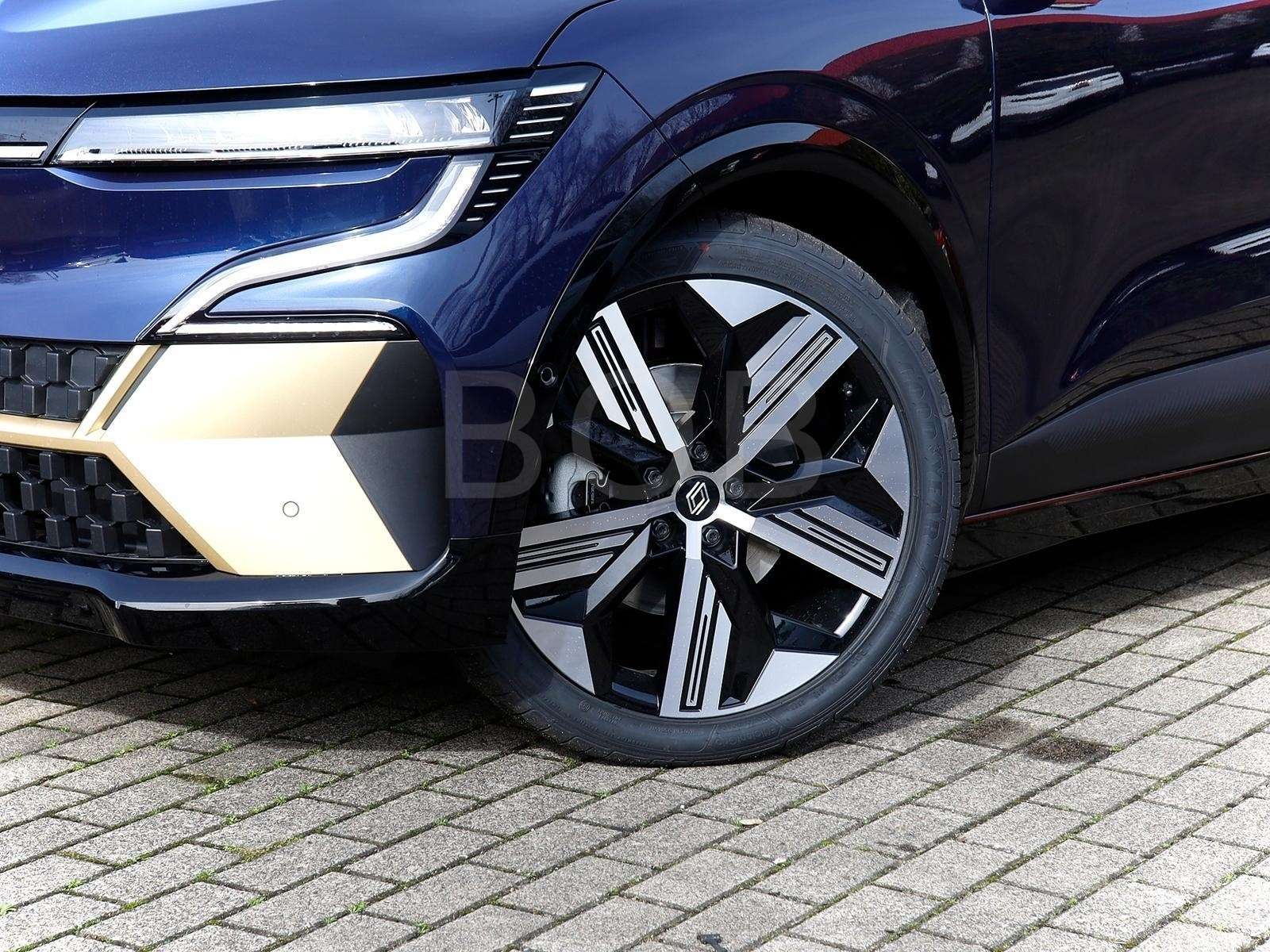 Fahrzeugbild eines Renault Megane E-TECH