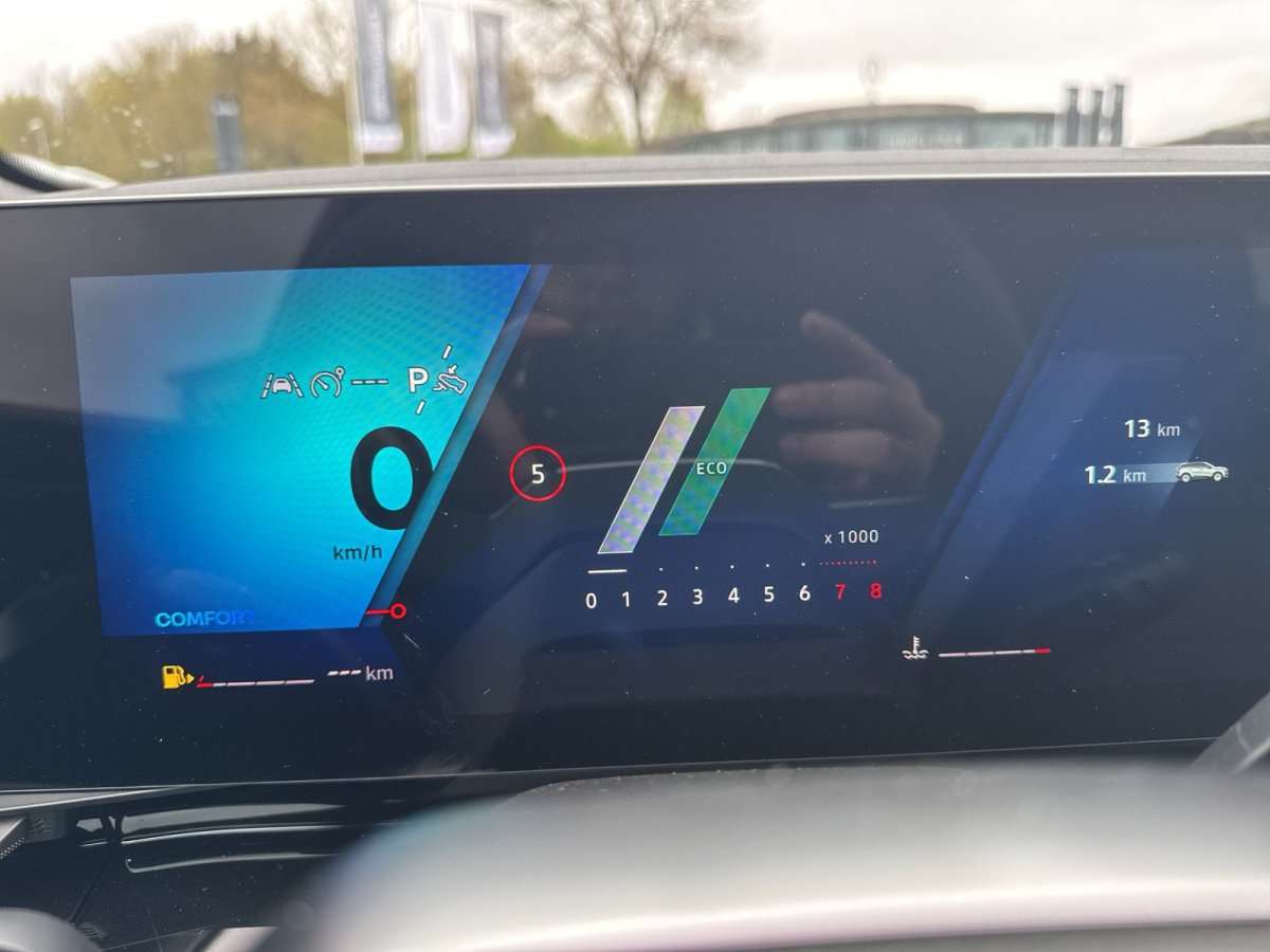 Fahrzeugbild eines Renault Austral