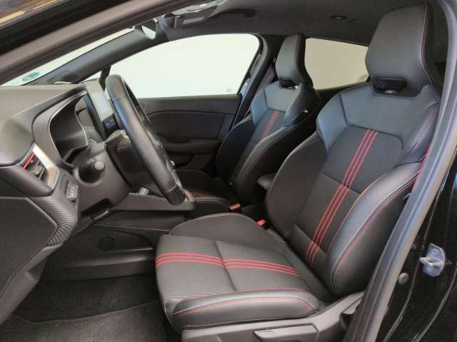 Fahrzeugbild eines Renault Clio