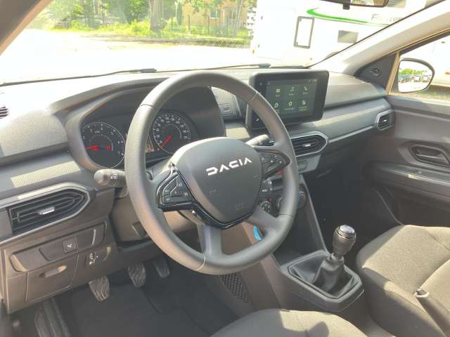Fahrzeugbild eines Dacia Sandero