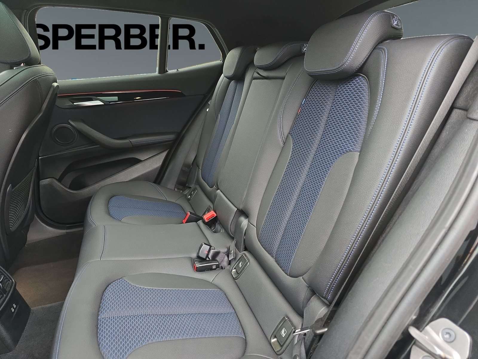 Fahrzeugbild eines BMW X2