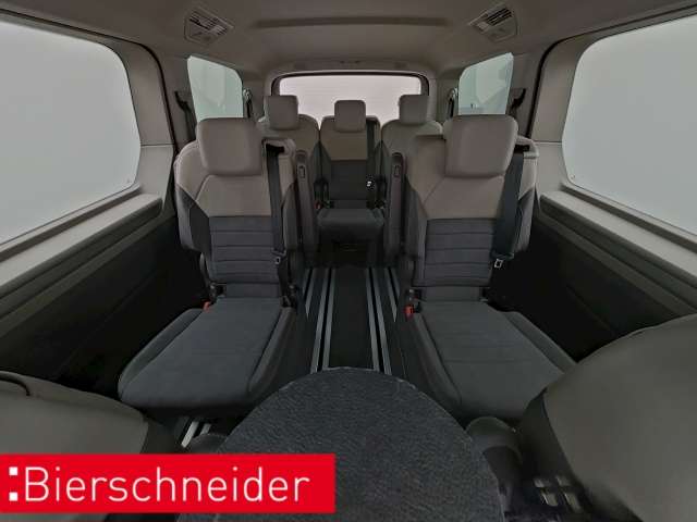Fahrzeugbild eines Volkswagen Multivan