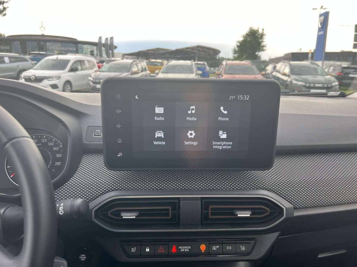 Fahrzeugbild eines Dacia Sandero