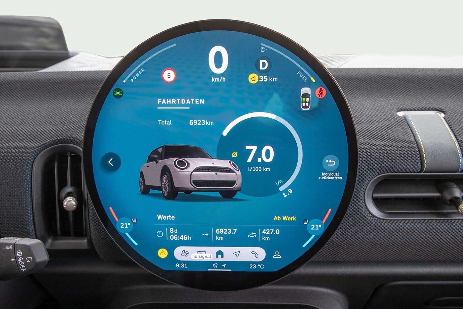 Fahrzeugbild eines MINI COOPER