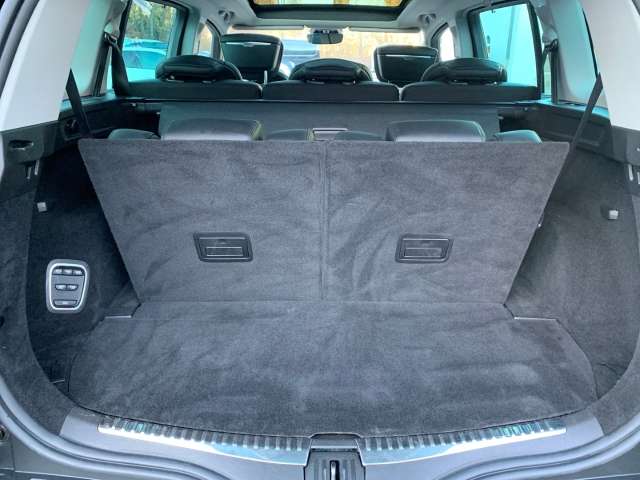 Fahrzeugbild eines Renault Espace